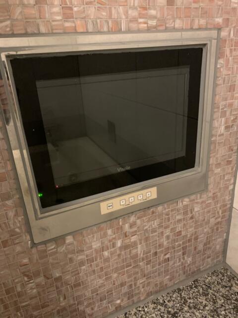 ホテル パル新宿店(新宿区/ラブホテル)の写真『301号室　浴室TV』by hello_sts
