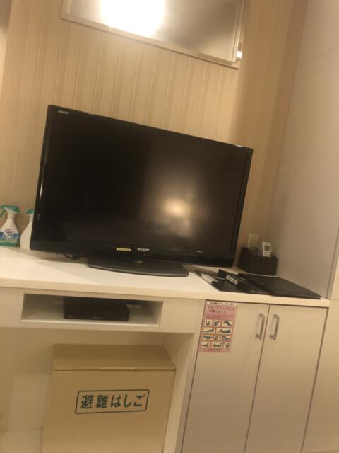MORE(モア)(葛飾区/ラブホテル)の写真『301号室、テレビ』by 日本代表