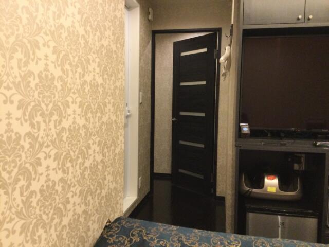 ホテル U(文京区/ラブホテル)の写真『203号室 お部屋奥から前室方向』by ACB48