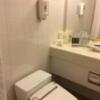 ホテル U(文京区/ラブホテル)の写真『203号室 浴室(ユニットバス)・洗面台とトイレ』by ACB48