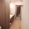 HOTEL現代楽園　大和店(大和市/ラブホテル)の写真『43号室、水回りへの通路です。(21,6)』by キジ