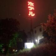 ホテル ダイヤモンド(宇都宮市/ラブホテル)の写真『夜の外観』by まさおJリーグカレーよ