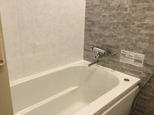 ホテル U(文京区/ラブホテル)の写真『401号室 浴室』by ACB48