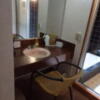 ペリカン(渋谷区/ラブホテル)の写真『401号室 洗面台　下にバスタオル、バスローブ　ハンドタオルもあります。』by angler