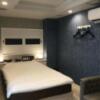 HOTEL Bless（ブレス)(新宿区/ラブホテル)の写真『301号室 寝室入口から見た室内』by ACB48