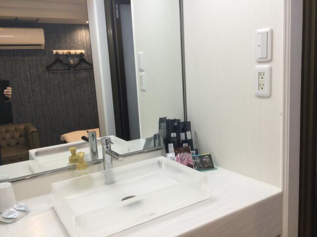 HOTEL Bless（ブレス)(新宿区/ラブホテル)の写真『301号室 洗面台』by ACB48