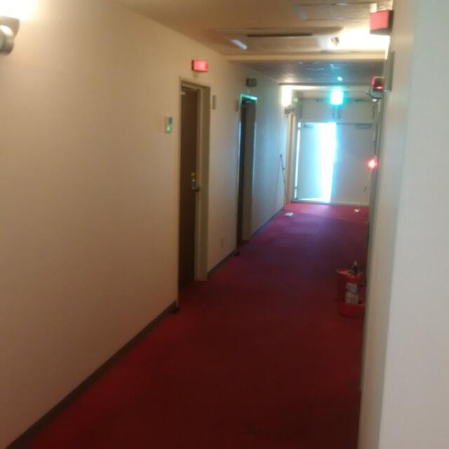 ホテルシティ(立川市/ラブホテル)の写真『5階　廊下…』by 市