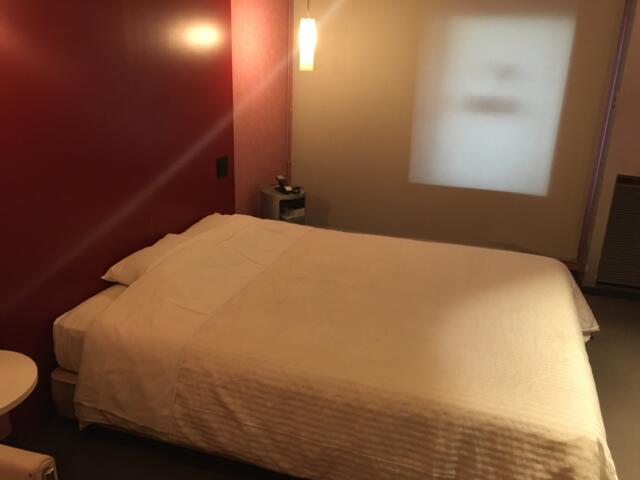 WANDOO(ワンドゥ)(相模原市/ラブホテル)の写真『601号室　ベッド』by KAMUY