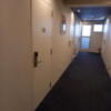 ホテル大山(新宿区/ラブホテル)の写真『三階廊下。』by angler