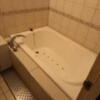 HOTEL GOLD(ホテル ゴールド)(川崎市川崎区/ラブホテル)の写真『501号室の浴室。バブルバス　湯量も十分。』by angler