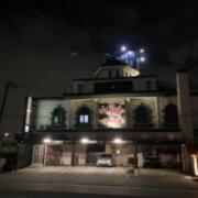 ホテル ジィニア 尼崎店(尼崎市/ラブホテル)の写真『夜の外観』by まさおJリーグカレーよ