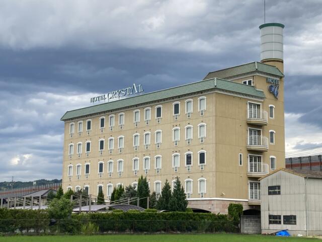 ホテルCRYSTAL(倉敷市/ラブホテル)の写真『昼の外観』by まさおJリーグカレーよ