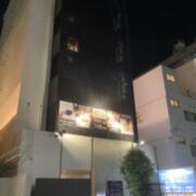 プレジール(広島市中区/ラブホテル)の写真『夜の外観』by まさおJリーグカレーよ