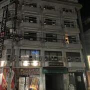 HOTEL BENE(ベーネ)(広島市中区/ラブホテル)の写真『夜の外観』by まさおJリーグカレーよ