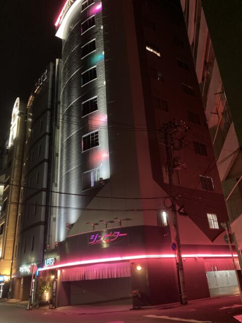 ホテル ジュピター(広島市南区/ラブホテル)の写真『夜の外観』by まさおJリーグカレーよ