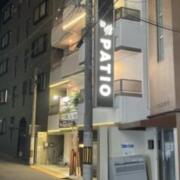 ホテル パテオ(広島市中区/ラブホテル)の写真『夜の外観』by まさおJリーグカレーよ