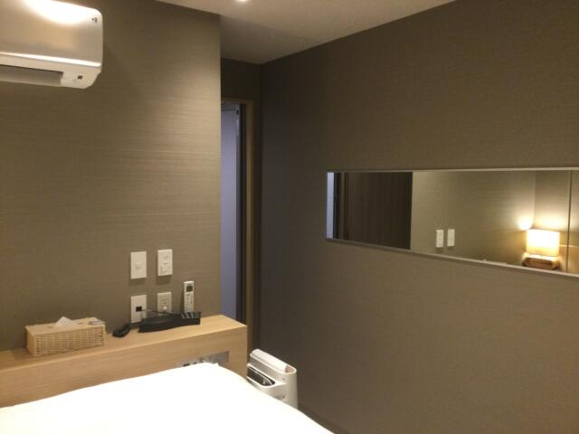 ホテル 小山 (KOYAMA）(新宿区/ラブホテル)の写真『301号室 洗面台側から見た室内』by ACB48