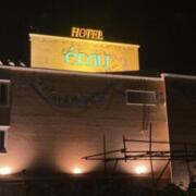 HOTEL emu（エミュー）(明石市/ラブホテル)の写真『夜の外観』by まさおJリーグカレーよ