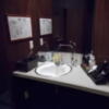 CLUB G（クラブジー）(嬉野市/ラブホテル)の写真『CLUB G110号室の洗面台、清潔で、アメニティは普通に揃っている』by 猫饅頭