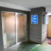 ホテル LUMIERE(ルミエール)(習志野市/ラブホテル)の写真『ﾎﾃﾙ入口と、料金表です。(21,8)』by キジ