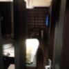 HOTEL Lios3（リオススリー）(品川区/ラブホテル)の写真『702号室　入口からの風景(奥が1人用ソファ）』by 市