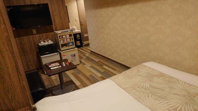 HOTEL RIO（リオ）(新宿区/ラブホテル)の写真『405号室 部屋全景②』by 舐めたろう
