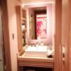 HOTEL KARUTA 赤坂(港区/ラブホテル)の写真『502号室、洗面所です。(21,8)』by キジ