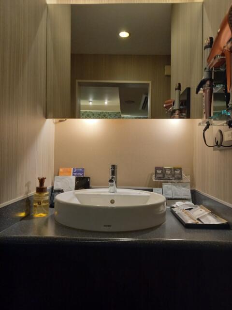 HOTEL GOLD(ホテル ゴールド)(川崎市川崎区/ラブホテル)の写真『603号室 洗面台』by angler