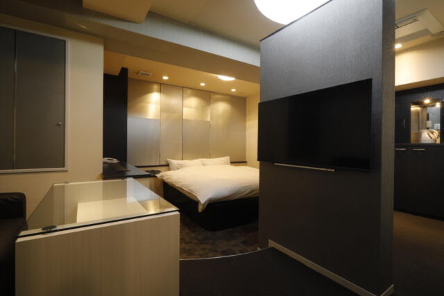 ホテル ロイヤルトン(名古屋市緑区/ラブホテル)の写真『502号室、室内（ホテル関係者からのご提供）』by ごえもん（運営スタッフ）
