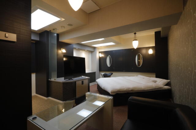 ホテル ロイヤルトン(名古屋市緑区/ラブホテル)の写真『511号室、室内（ホテル関係者からのご提供）』by ごえもん（運営スタッフ）