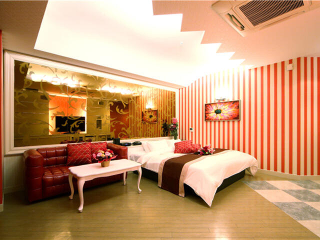 SEA LIFE RESORT HOTEL(シーライフ)(芦屋町/ラブホテル)の写真『405号室、室内（ホテル関係者からのご提供）』by ごえもん（運営スタッフ）