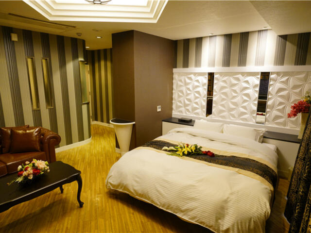 SEA LIFE RESORT HOTEL(シーライフ)(芦屋町/ラブホテル)の写真『502号室、室内（ホテル関係者からのご提供）』by ごえもん（運営スタッフ）
