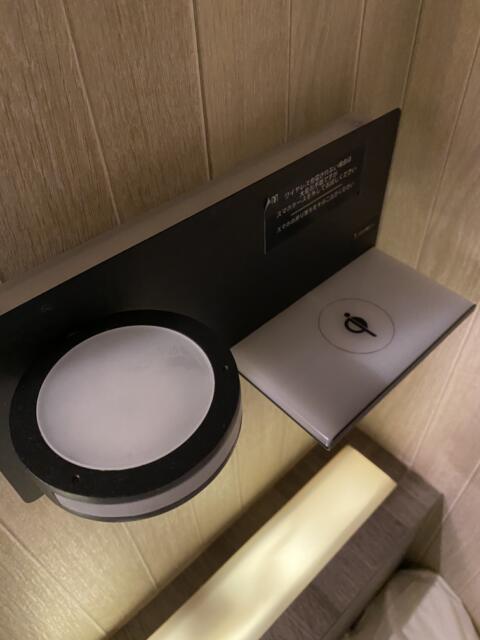 Petit HOTEL mio（ミオ）(さいたま市大宮区/ラブホテル)の写真『01号室(スマホ非接触充電器)』by こねほ