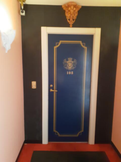 HOTEL BRUGGE（ブルージュ）(柏市/ラブホテル)の写真『105号室　客室玄関ドア』by 来栖