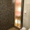 GRAND CHARIOT(グランシャリオ)(新宿区/ラブホテル)の写真『207号室（浴室奥から入口方向）』by 格付屋