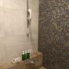 GRAND CHARIOT(グランシャリオ)(新宿区/ラブホテル)の写真『207号室（浴室奥からシャワー部分）』by 格付屋