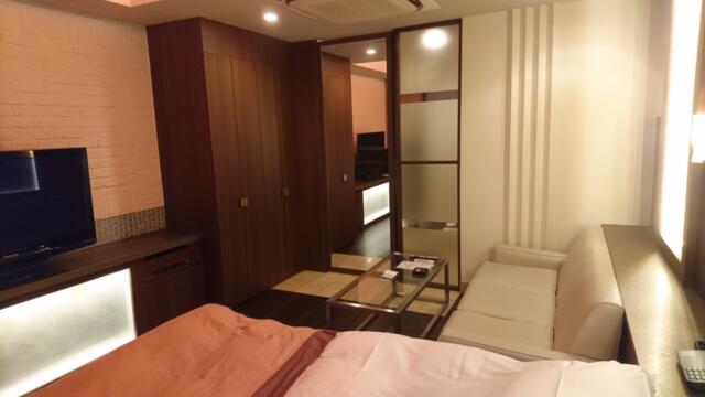 GRAND CHARIOT(グランシャリオ)(新宿区/ラブホテル)の写真『207号室（部屋奥から入口方向）』by 格付屋