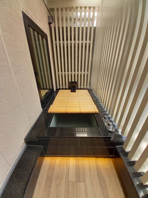 HOTEL KARUTA 赤坂(港区/ラブホテル)の写真『503号室の露天風呂』by angler