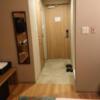 ホテル大山(新宿区/ラブホテル)の写真『308号室 部屋の奥から玄関を望む』by 舐めたろう