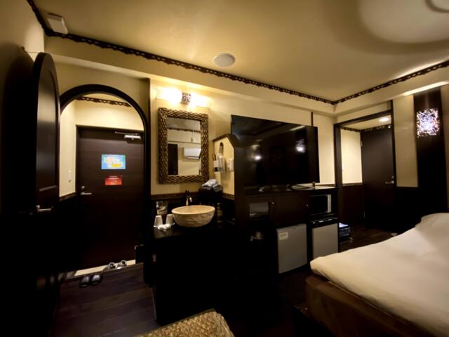 HOTEL COCO BALI（ココバリ）(渋谷区/ラブホテル)の写真『305号室の洗面所』by たなかgyo