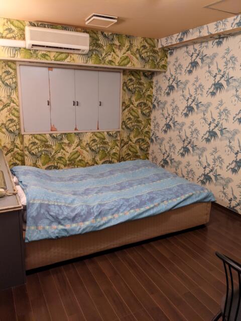 ドルフィン(新宿区/ラブホテル)の写真『303号室(ベッド)』by マーシ