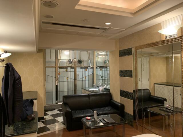 HOTEL TIFFARD（ティファード）(新宿区/ラブホテル)の写真『312号室　室内』by 夜遊びおじさん
