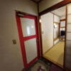 ペリカン(渋谷区/ラブホテル)の写真『401号室 入り口ドア』by angler