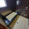 ペリカン(渋谷区/ラブホテル)の写真『401号室 浴室 シャワー。湯量は豊富ですぐにたまりました。』by angler