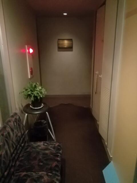 HOTEL LUPINUS（ルピナス）(大和市/ラブホテル)の写真『305号室、3階ﾌﾛｱです。(21,10)』by キジ
