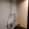 HOTEL 風々(ふふ)(新宿区/ラブホテル)の写真『203号室（スタンダードタイプは風呂はなくシャワーのみ）』by 格付屋