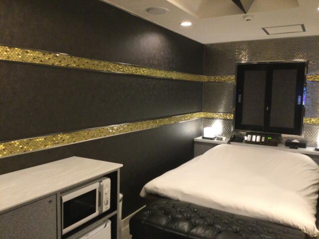 HOTEL Bless（ブレス)(新宿区/ラブホテル)の写真『203号室 お部屋入口から見た室内』by ACB48