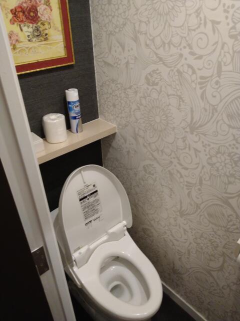 HOTEL ALL-INN G（オールインジー）(豊島区/ラブホテル)の写真『302号室 トイレ。』by なめろう