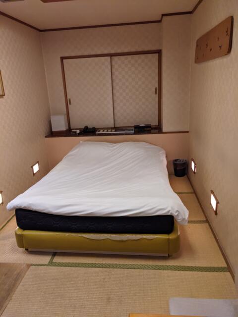 HOTEL Bless（ブレス)(新宿区/ラブホテル)の写真『401号室(ベッド)』by マーシ