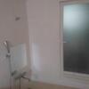 HOTEL RIO（リオ）(新宿区/ラブホテル)の写真『301号室（浴室奥からシャワー部分。ヘッドは壁向き）』by 格付屋